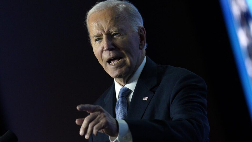 Biden processa Departamento de Justiça para impedir acesso a arquivos em investigação