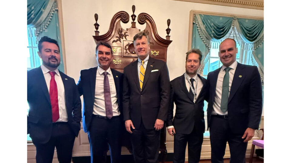 EUA estão comprometidos em destruir o PCC e o CV, diz número 2 da diplomacia americana