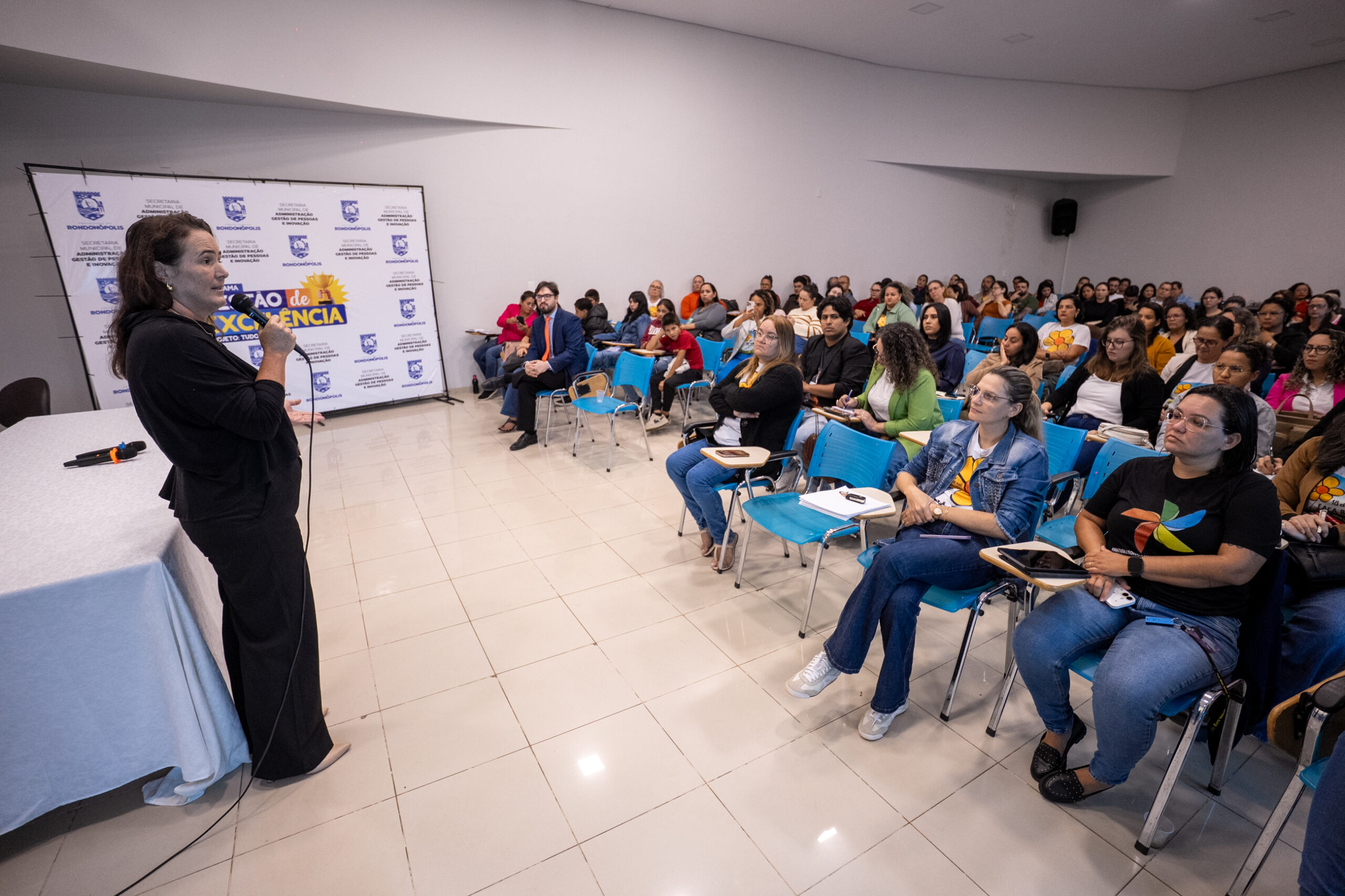 MAIO LARANJA Profissionais recebem capacitação para atuar no combate ao abuso e exploração sexual de crianças e adolescentes Publicado em 19/05/26 às 16:54 SEMPRAS