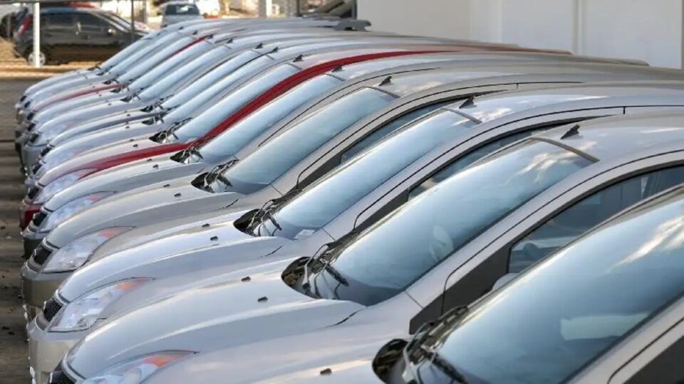 Governo regulamenta crédito bilionário para motoristas de app, taxistas e companhias aéreas