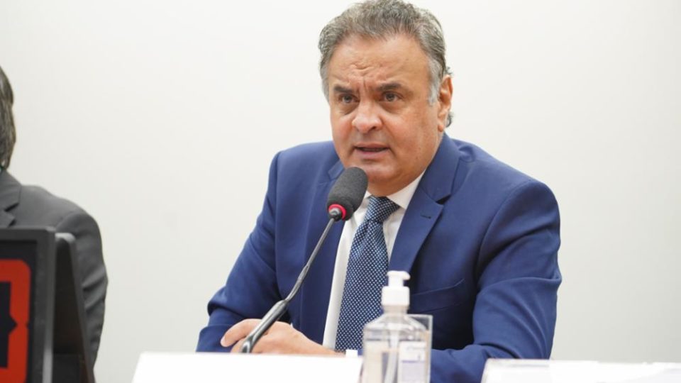 Coligação do PSDB com Cidadania discute relançamento de Aécio Neves ao Planalto