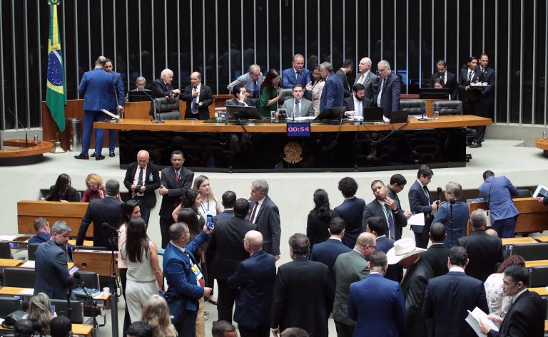 Câmara pode votar hoje política para minerais críticos e estratégicos