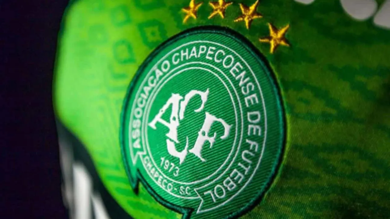 Justiça manda Chape pagar R$ 450 mil a família de jornalista morto em 2016