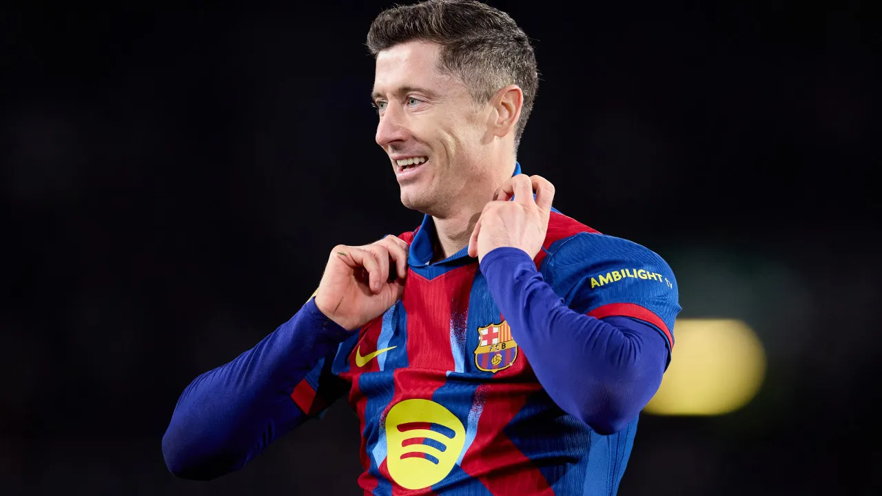 Lewandowski rejeita fortuna dos EUA e pode deixar Barça rumo à Arábia
