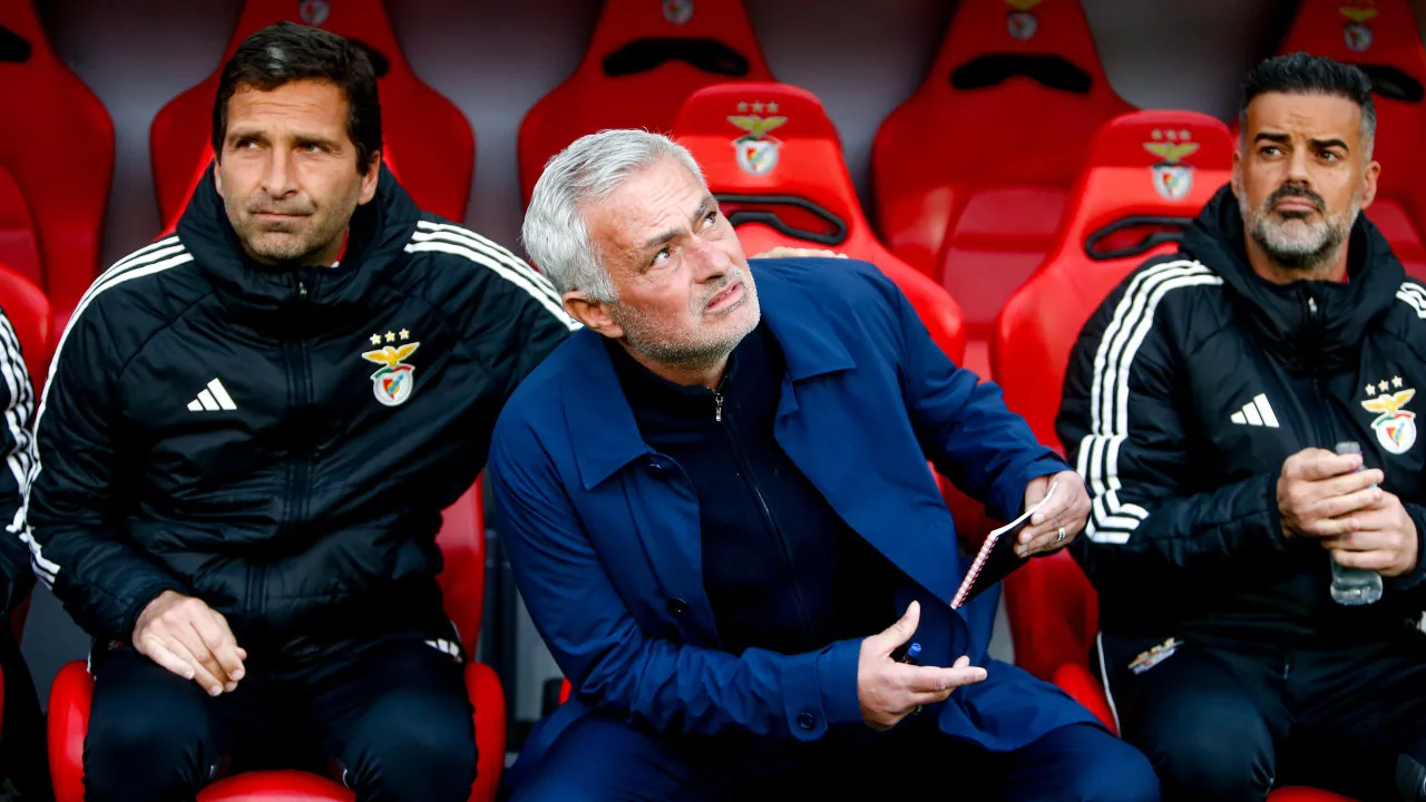 Mourinho no Real Madrid abre discussão: “É uma incongruência tão grande”