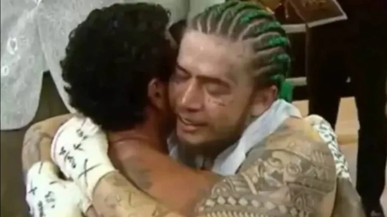 Popó vence Whindersson em luta com cara de amistoso e vaias no Fight Music Show