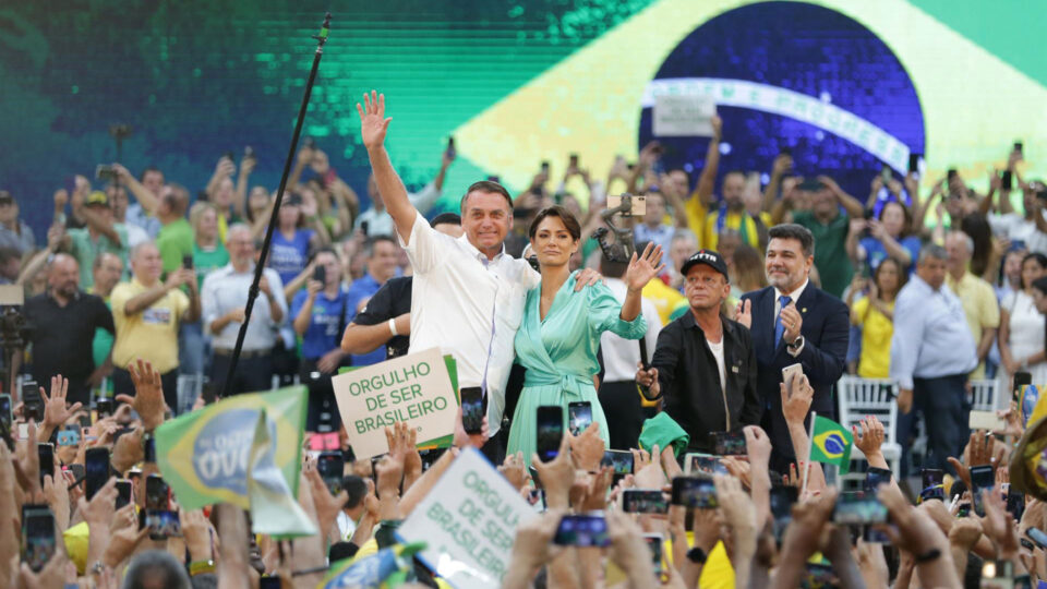 Quais são os partidos que mais ganham filiados no Brasil?