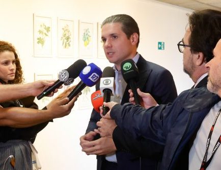 Motta defende análise de impacto fiscal sobre mudanças no faturamento de MEI
