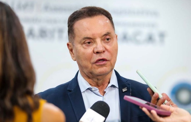Botelho defende CPI e apuração do TCE por suposta pedalada; ”está na mesmice”