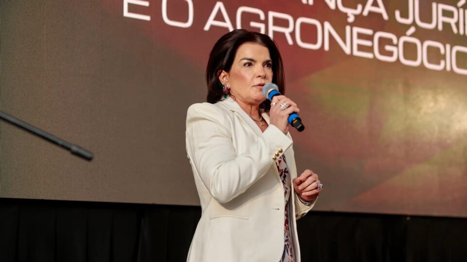 Juíza defende valorização de magistrados em meio a ofensiva anti-penduricalhos