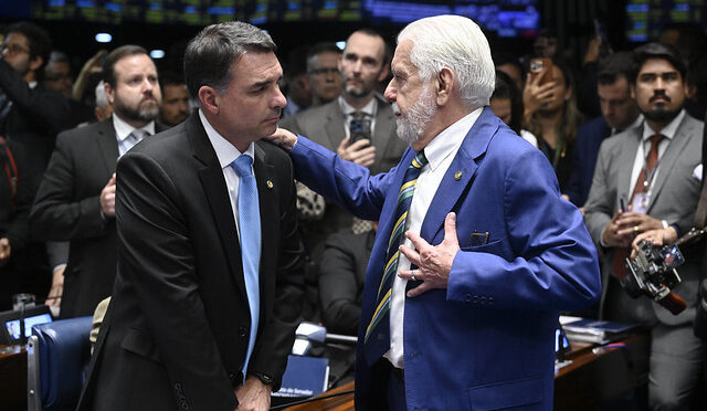 PT perde discurso que tentava associar caso Master à oposição após denúncias contra Jaques Wagner