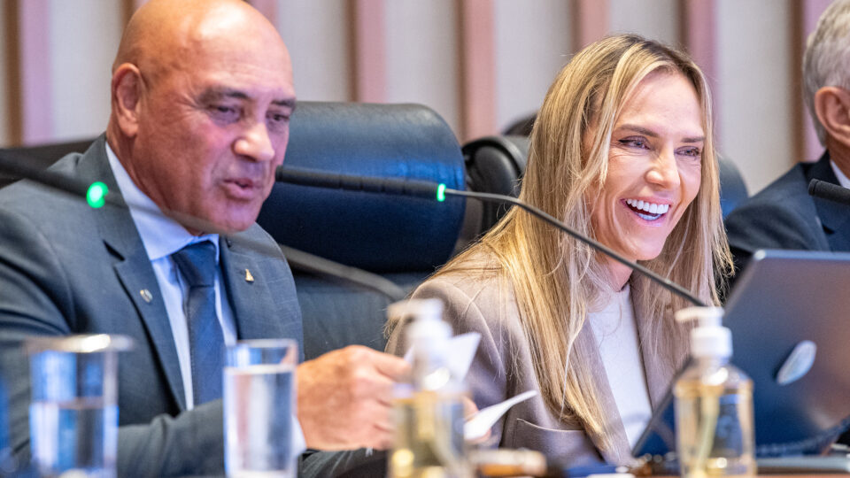 Celina Leão agradece presidente do MDB-DF em meio a risco de intervenção da cúpula nacional