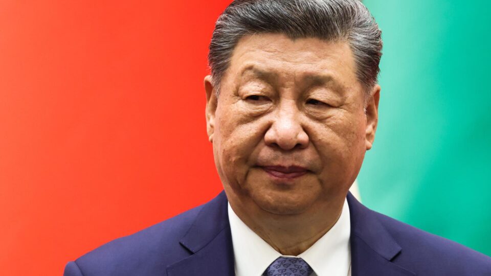 Em visita à Coreia do Norte, Xi Jinping reforça aliança com Kim na “causa socialista”