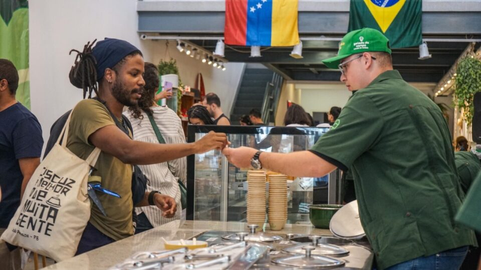Sem-terra gourmet: como é a sorveteria do MST em São Paulo