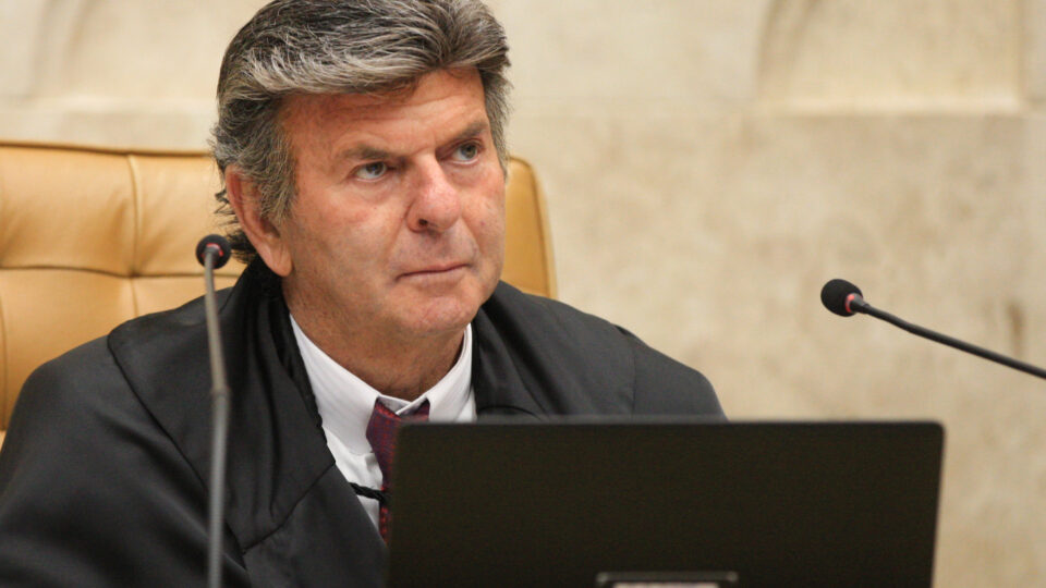 Fux assume presidência da Segunda Turma do STF e pode mudar rumos do caso Master