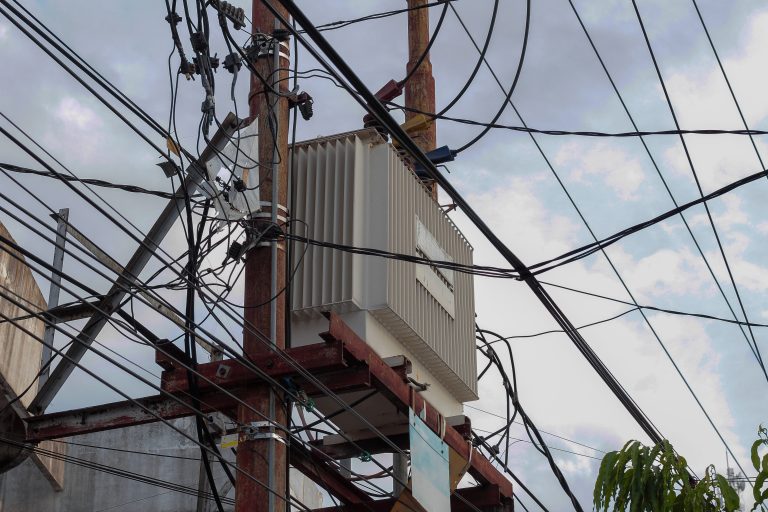 Comissão debate práticas ilegais e furtos no setor de energia elétrica