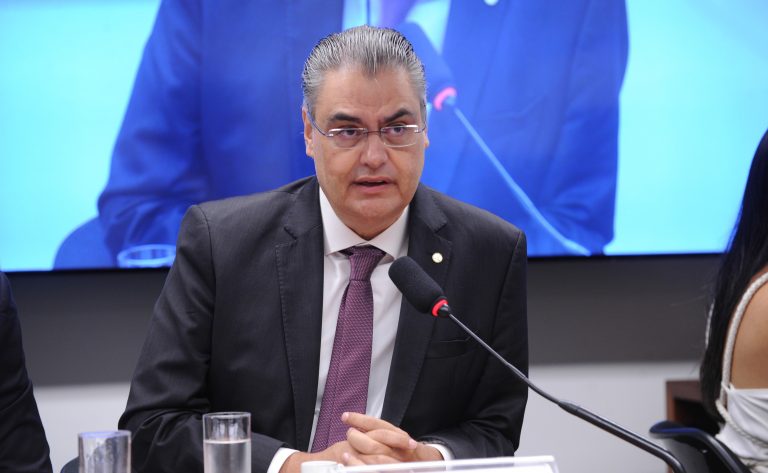 Comissão aprova criação de sistema federal de estatísticas sobre importações e exportações