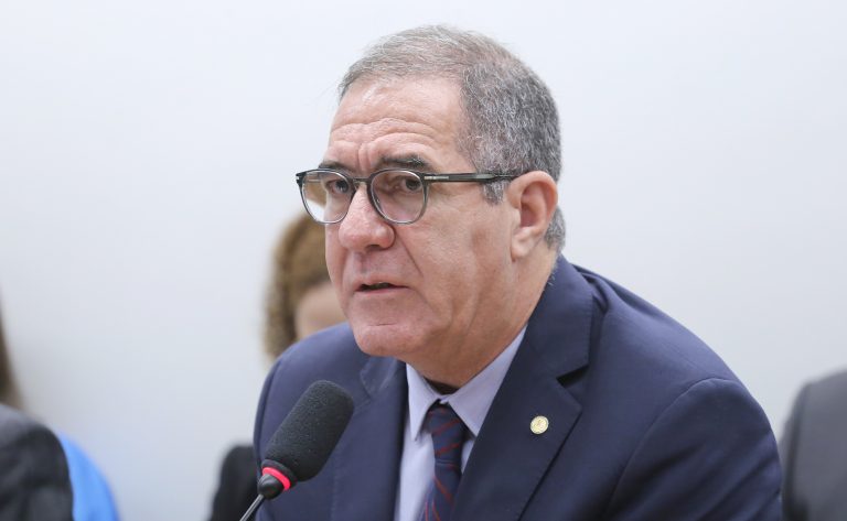 Comissão aprova reserva de cargos de comando da Abin para oficiais de inteligência