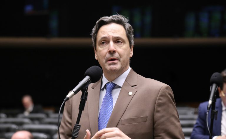 Comissão aprova destinação de taxas de armas de fogo para o órgão que realiza a fiscalização