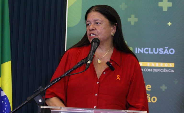 Comissão aprova regras para fiscalização de despesas públicas com educação