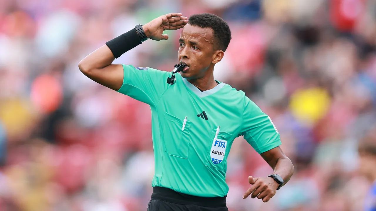 EUA usam terrorismo para vetar árbitro na Copa; Fifa mantém silêncio