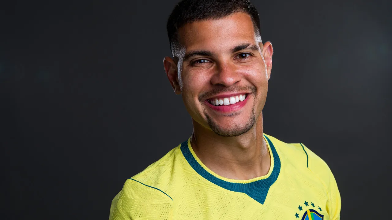 Bruno Guimarães vira “regista” do Brasil e pode igualar marca de Pelé