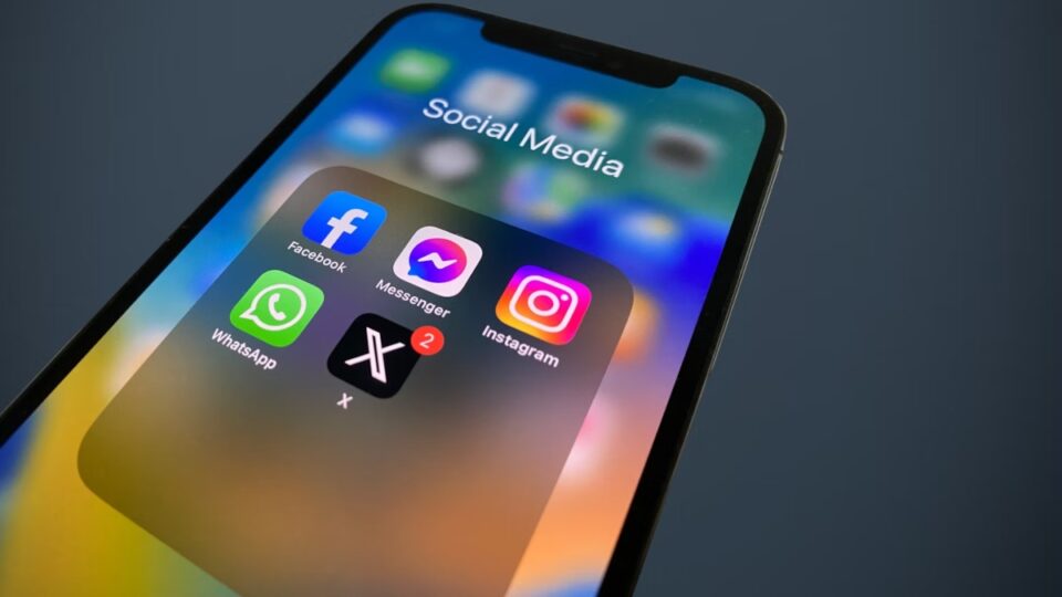 WhatsApp, Instagram e Facebook passam por instabilidade no Brasil