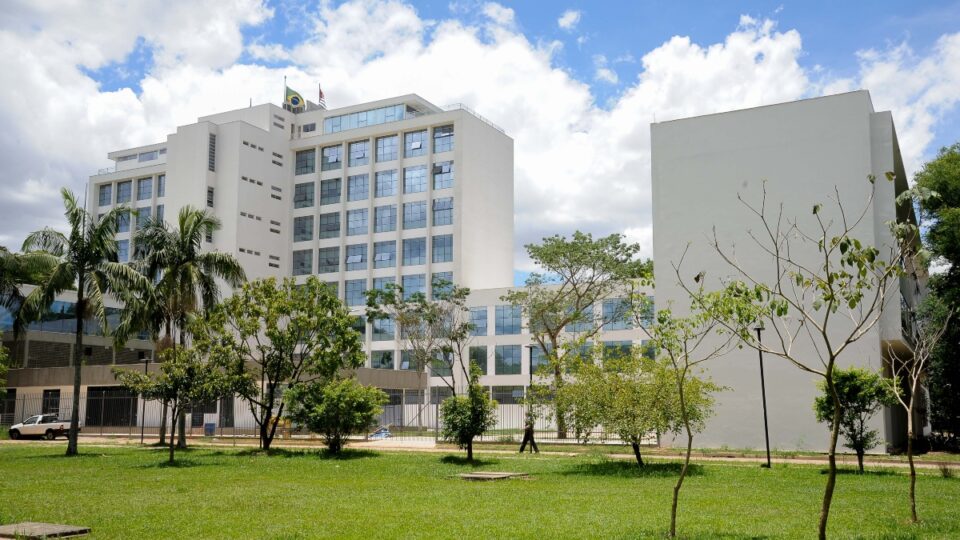 Greve na USP perde força e teve motivação política, diz reitor