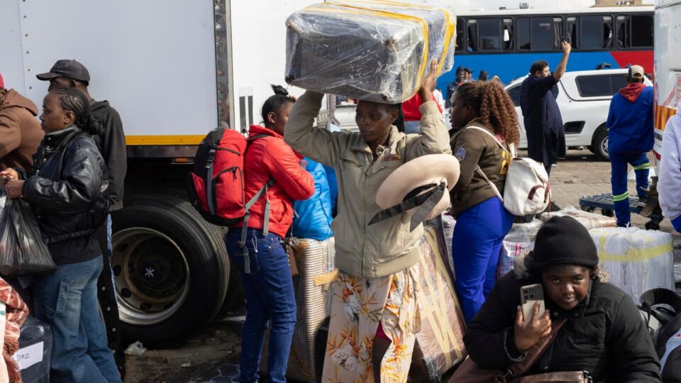 Remigração: por que os estrangeiros estão deixando a África do Sul