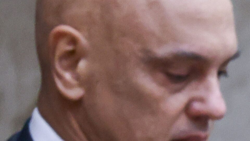 Moraes condenou Bolsonaro à morte em vida