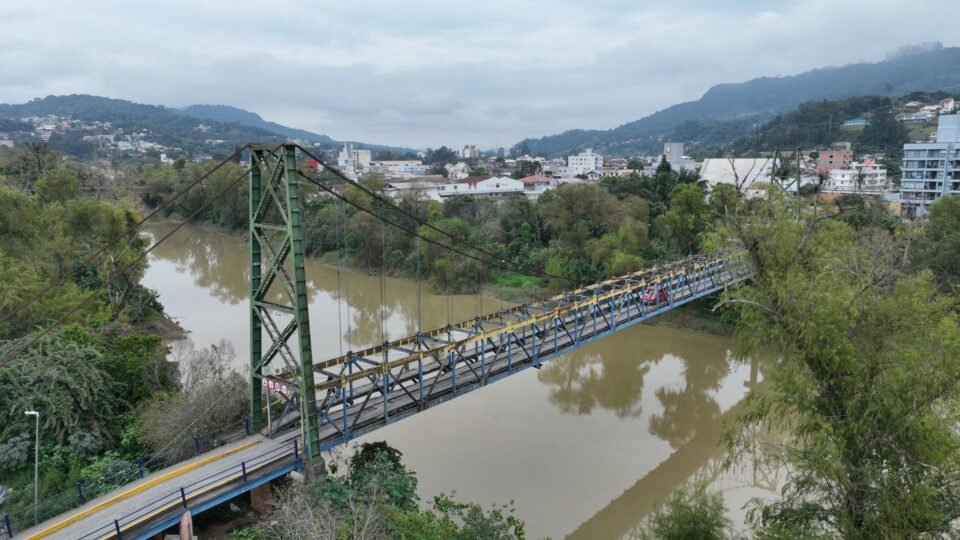 Antiga ponte de madeira dará lugar a estrutura milionária inspirada em cartão-postal de SC