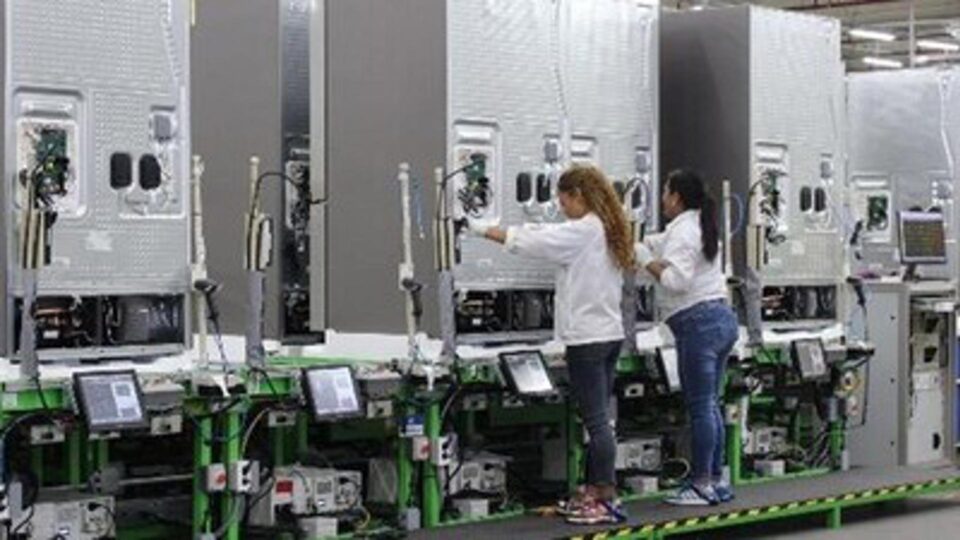 Criação de empregos no Brasil despenca 25% no início do ano, pior resultado desde a pandemia