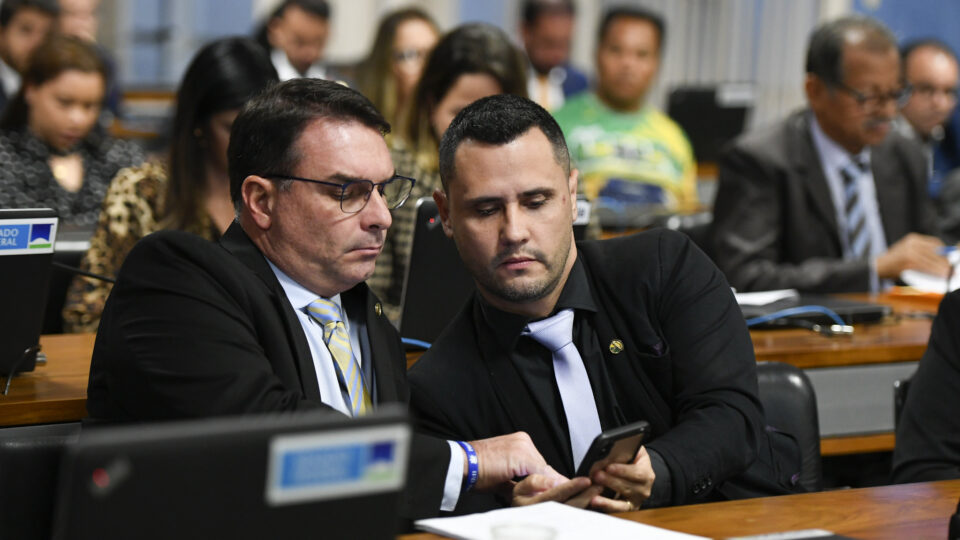Com impasse sobre Cleitinho, direita reabre disputa pelo governo de Minas Gerais