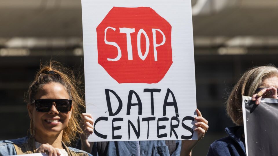 Por que a construção de data centers virou alvo de polêmica nos EUA?