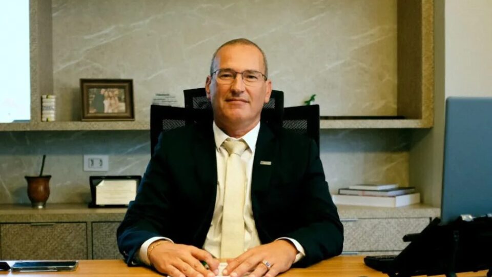 Fim da escala 6×1 eleva custos em até 22% na indústria têxtil, aponta presidente da Faciap