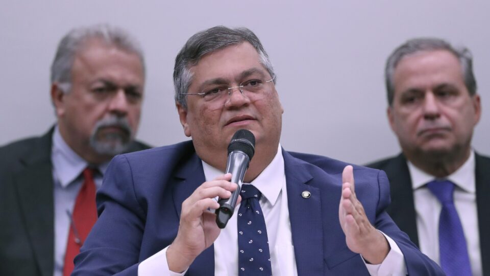 Dino manda PF analisar declarações de Kassab e Valdemar sobre emendas