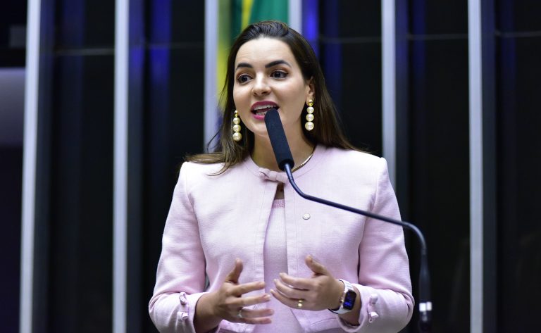 Comissão aprova criação de delegacias especializadas no atendimento a pessoas com deficiência