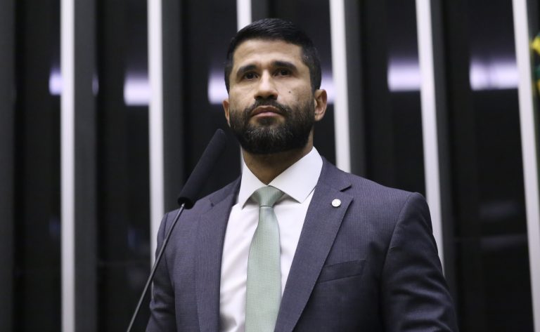 Projeto integra delegacias ao monitoramento de agressores