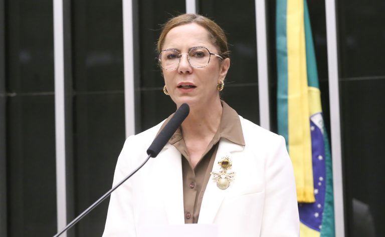 Projeto prevê avaliação de risco de feminicídio durante atendimento a vítimas de violência