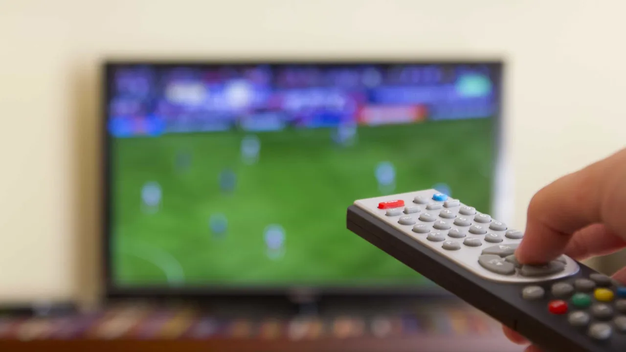Fazenda investiga Esportes da Sorte e oficia SBT por propaganda de bets na Copa