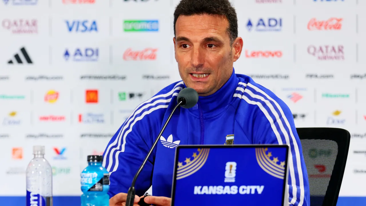 FIFA favorece a Argentina? Scaloni responde: “Desde 1986 que dizem isso”