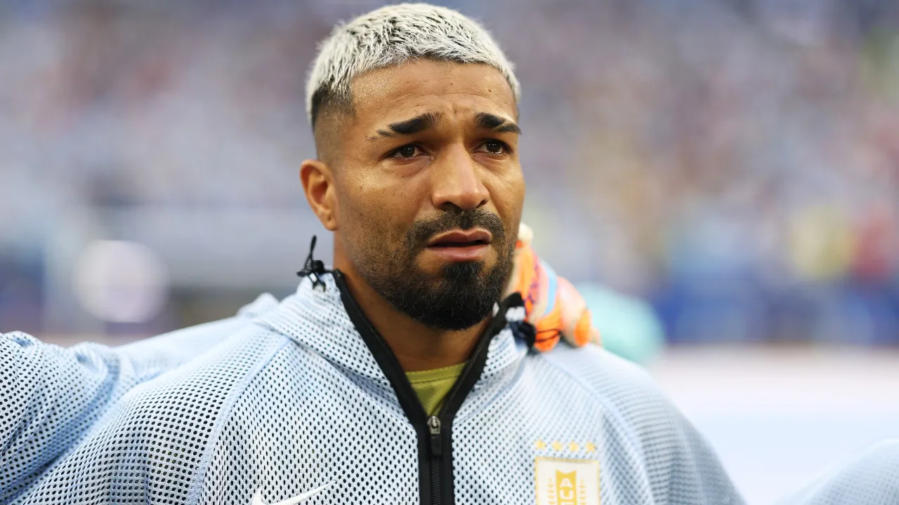 Uruguaio que disputou a Copa é expulso pela ‘lei Vini Jr.’ no México