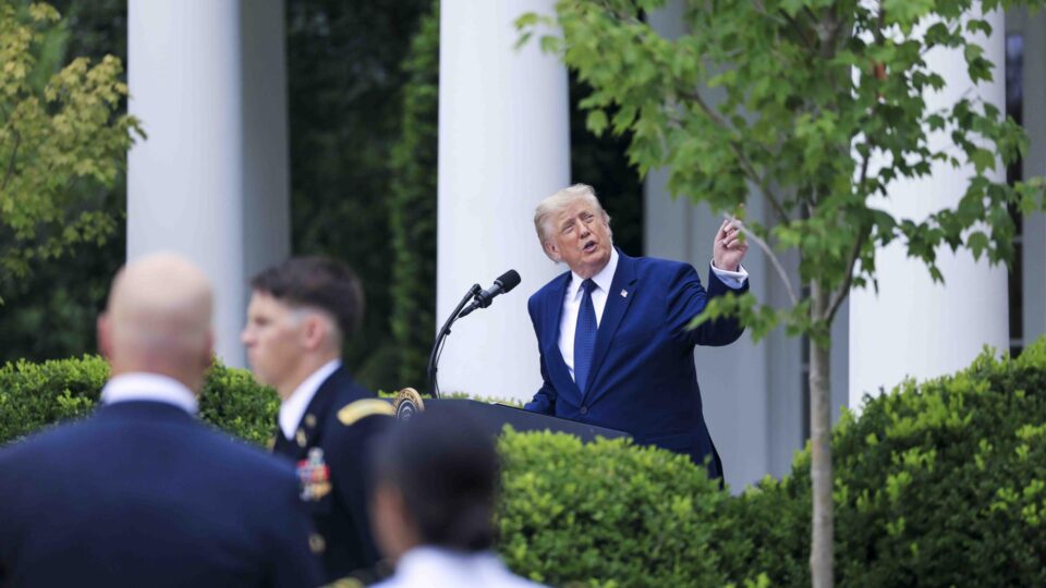 Trump diz que deixou instrução para bombardear Irã “em níveis nunca vistos” caso ele seja assassinado