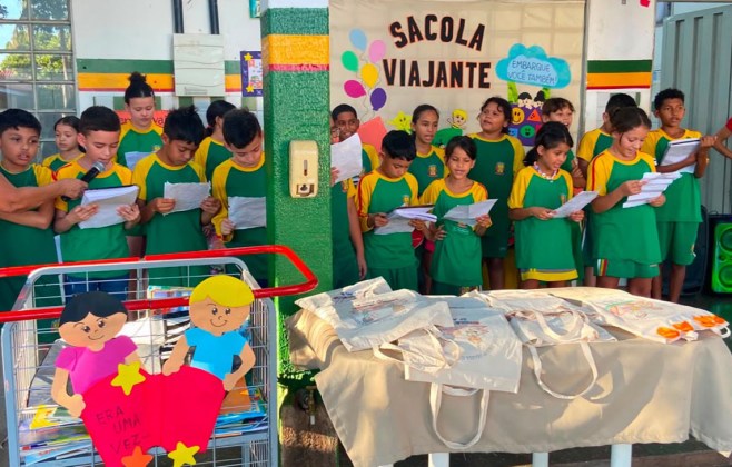 Projeto Sacola Viajante incentiva a leitura e fortalece os vínculos entre escola e família