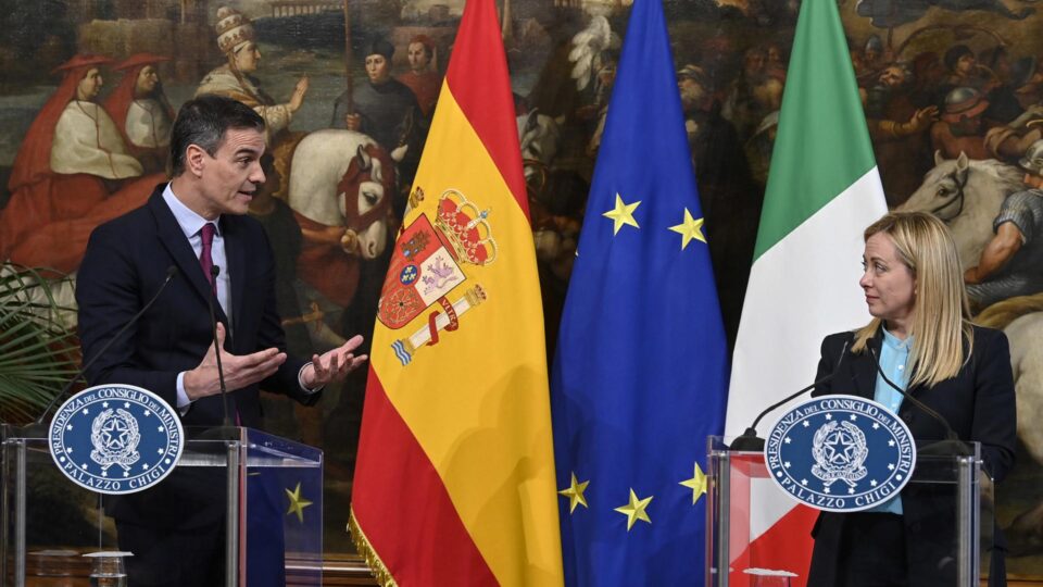 Espanha acusa Itália de “discriminação” e exige fim dos controles de fronteira