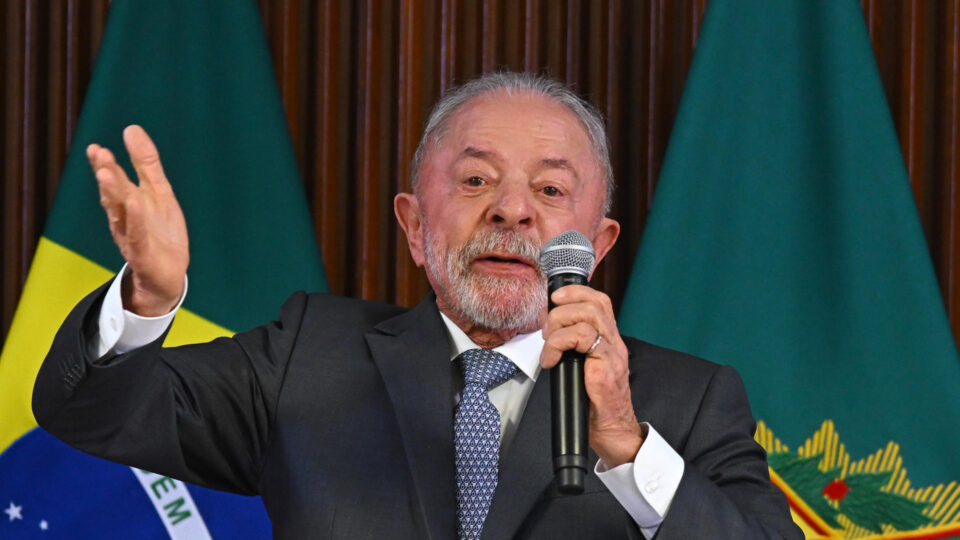 PT oficializa candidatura de Lula à reeleição