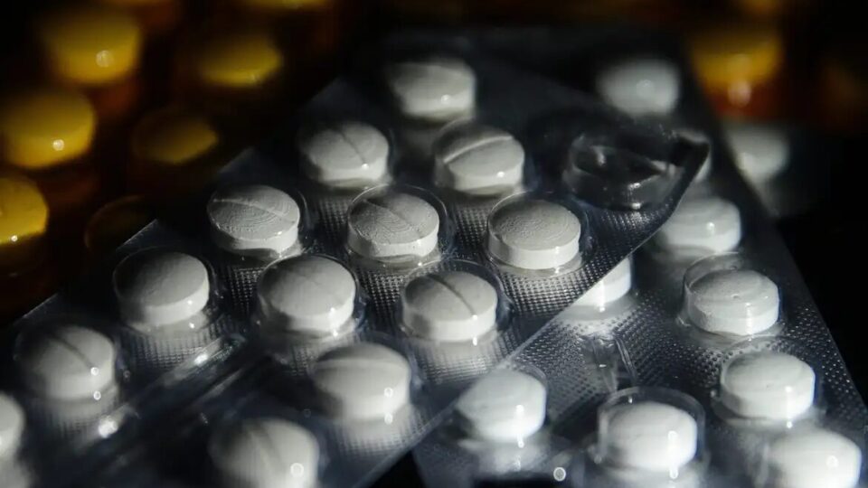 Opine: você concorda com a venda de medicamentos na Shopee?