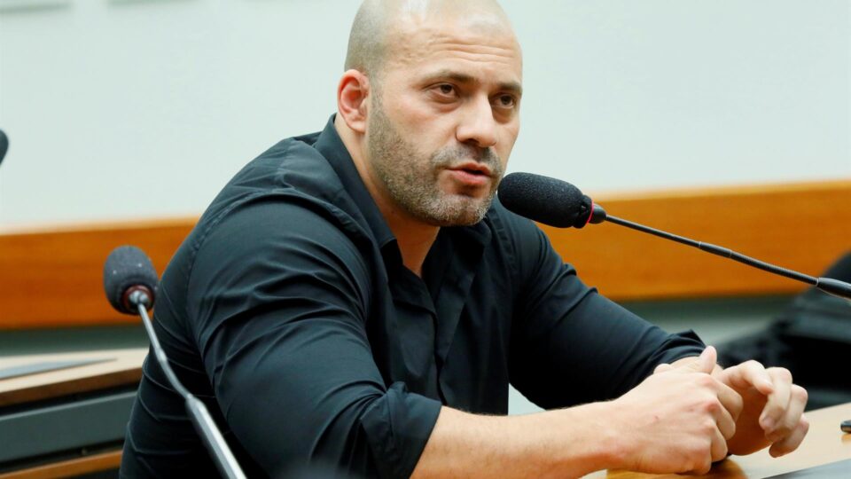 PGR vê falta grave em vídeo de Daniel Silveira com Portinho, mas defende que Moraes deixe passar