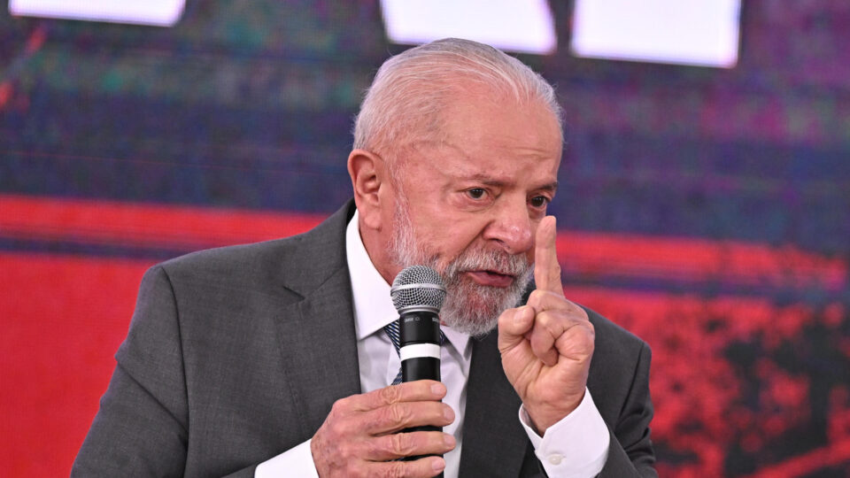 PF identifica pagamento de amiga de Lulinha a ex-chefe de gabinete de Lula