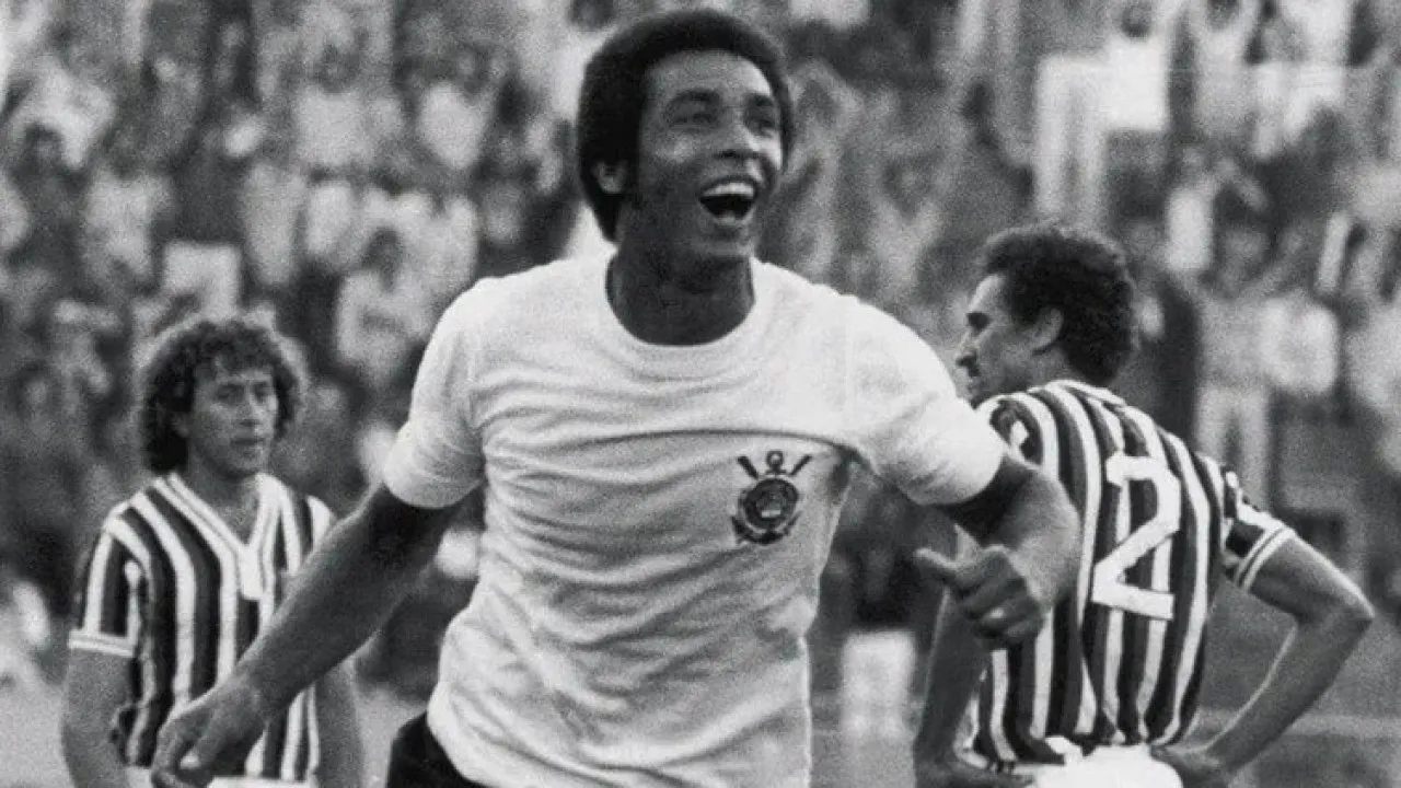 Morre Geraldão, artilheiro do Corinthians na conquista do Paulista de 1977
